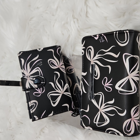 Betsey Johnson Handbags - 🖤🔹️Betsey Johnson🔹 2 Piece Coquette Bow XOKARA‎  Black Wallet Bundle NWOT!